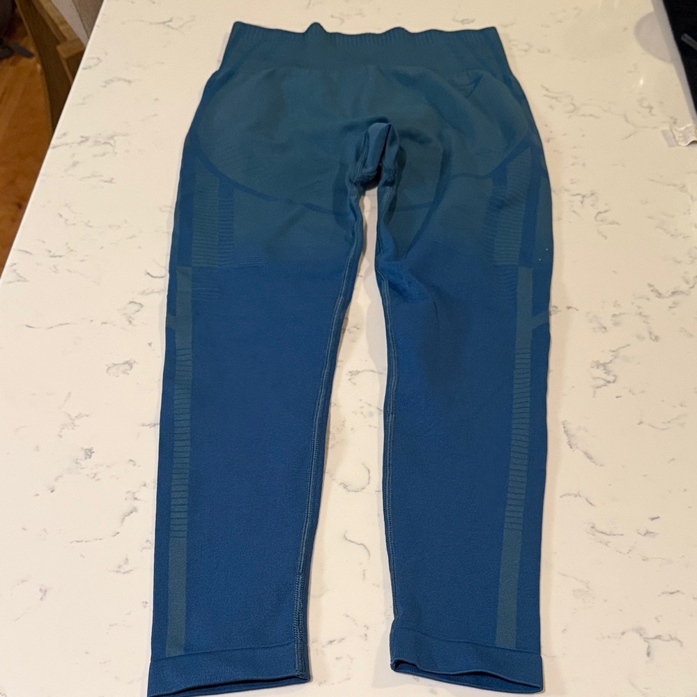 GymShark Women’s Blue Leggings